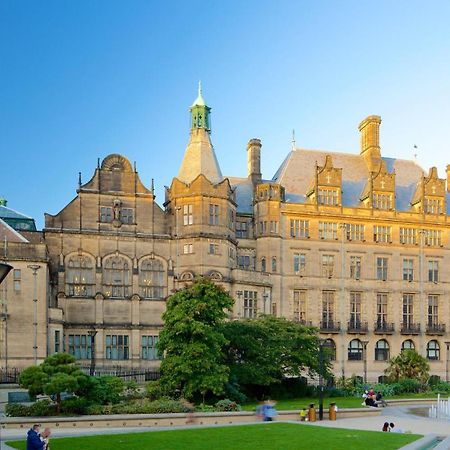 Sheffield City Centre , Free Wifi & Parking - Private Room - Shared House Exteriér fotografie